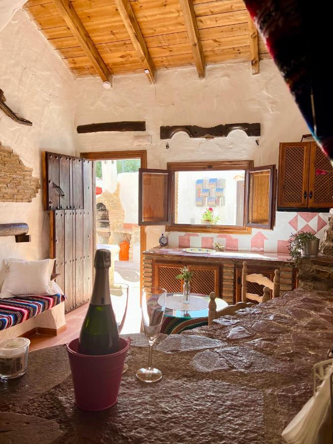 Cuevas De La Paz - Cave House Holidays Los Carriones Ngoại thất bức ảnh
