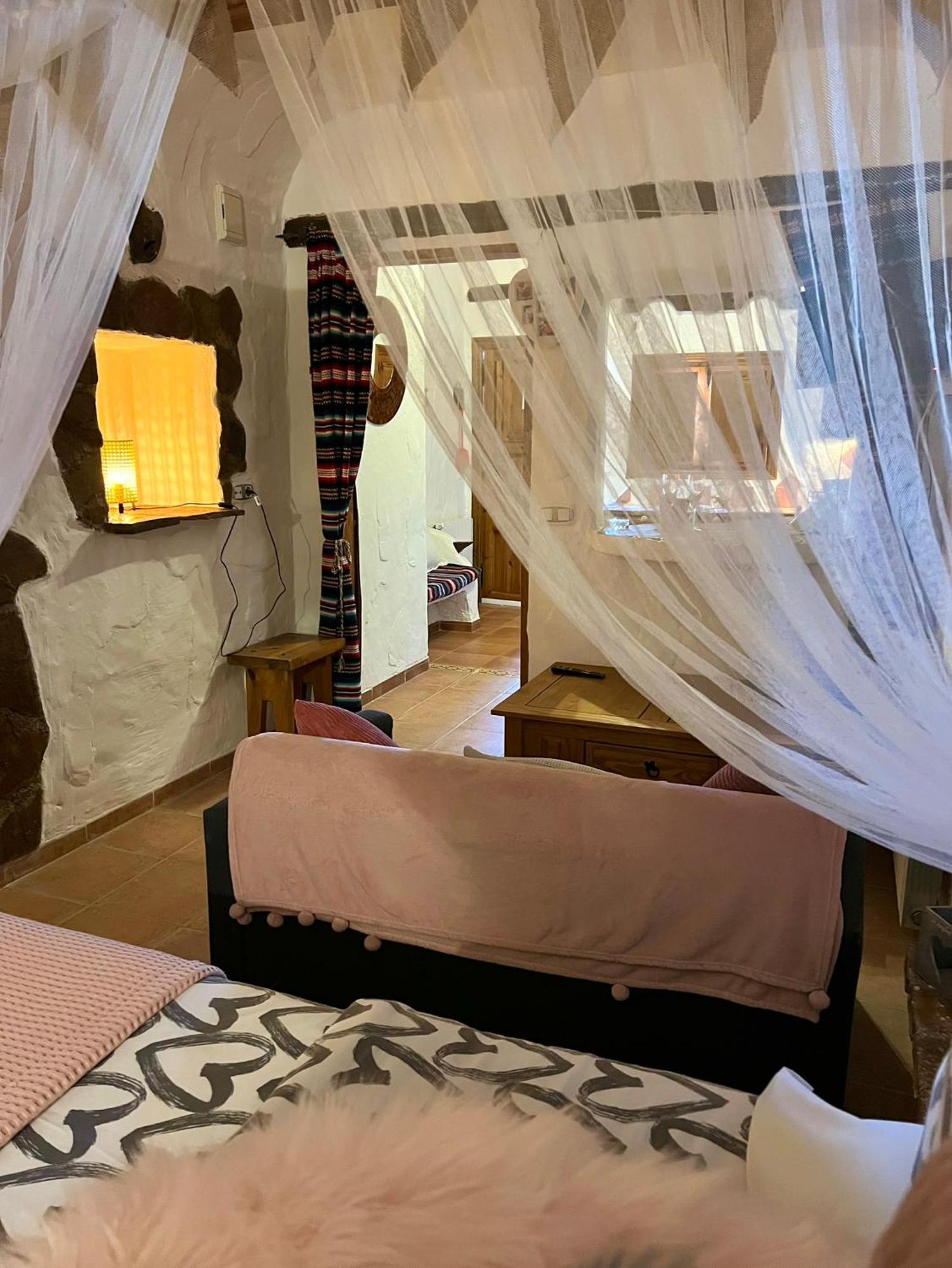 Cuevas De La Paz - Cave House Holidays Los Carriones Ngoại thất bức ảnh